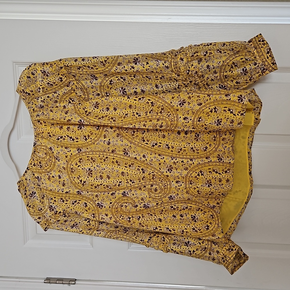 Ann Taylor  Long Sleeve Raglan Top